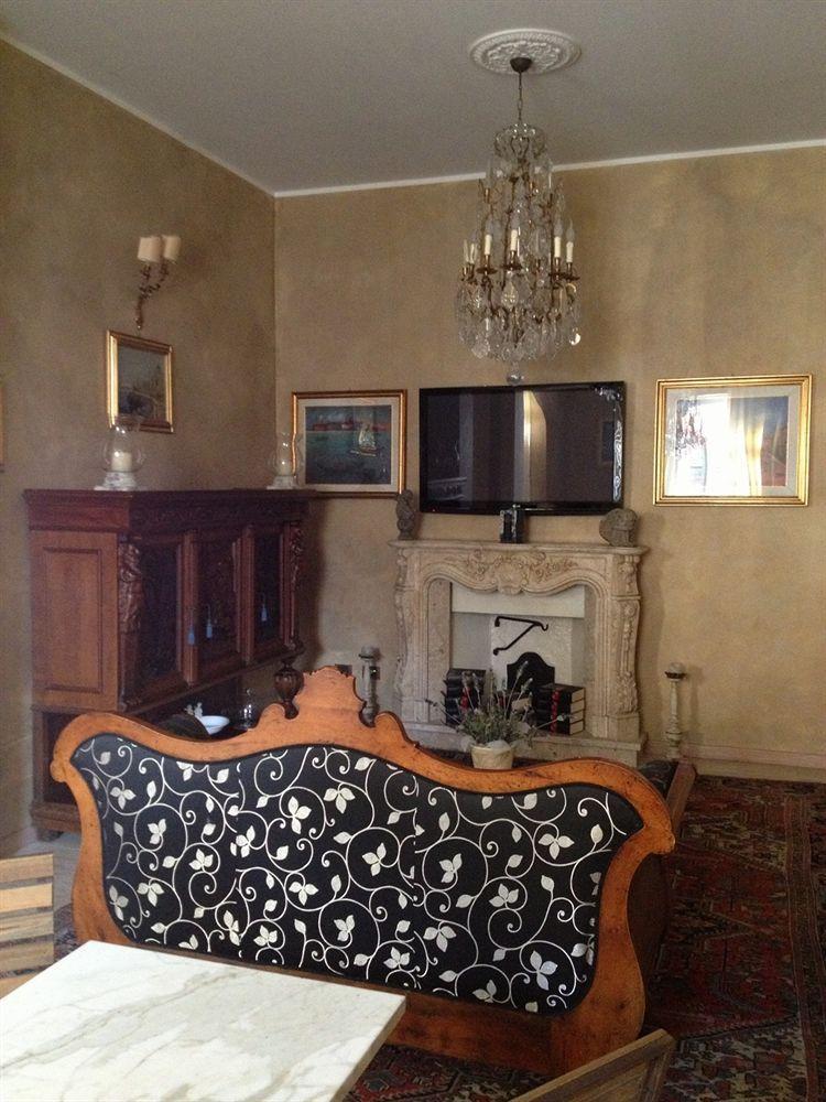 Hotel La Petite Maison Viareggio Dış mekan fotoğraf