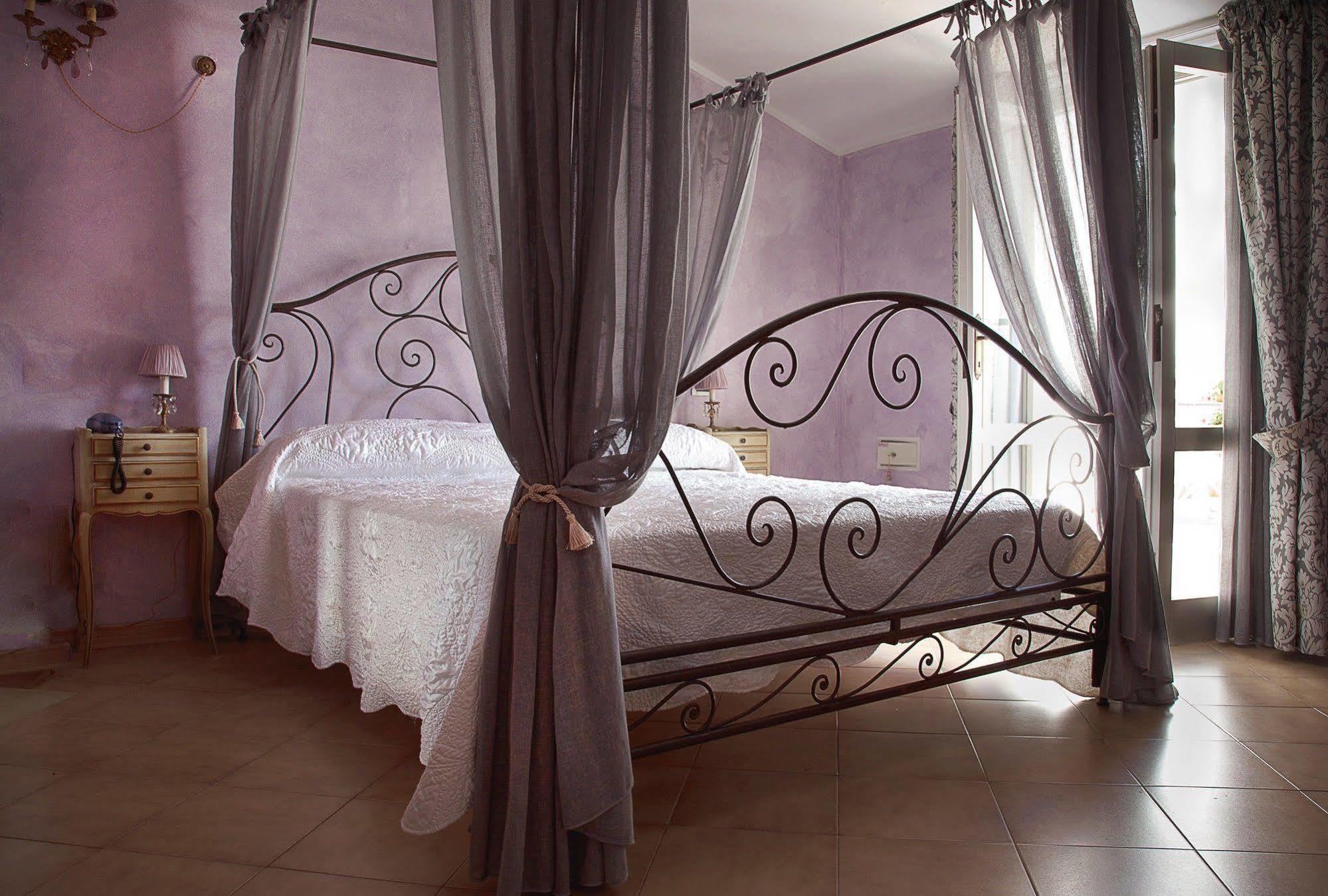Hotel La Petite Maison Viareggio Dış mekan fotoğraf