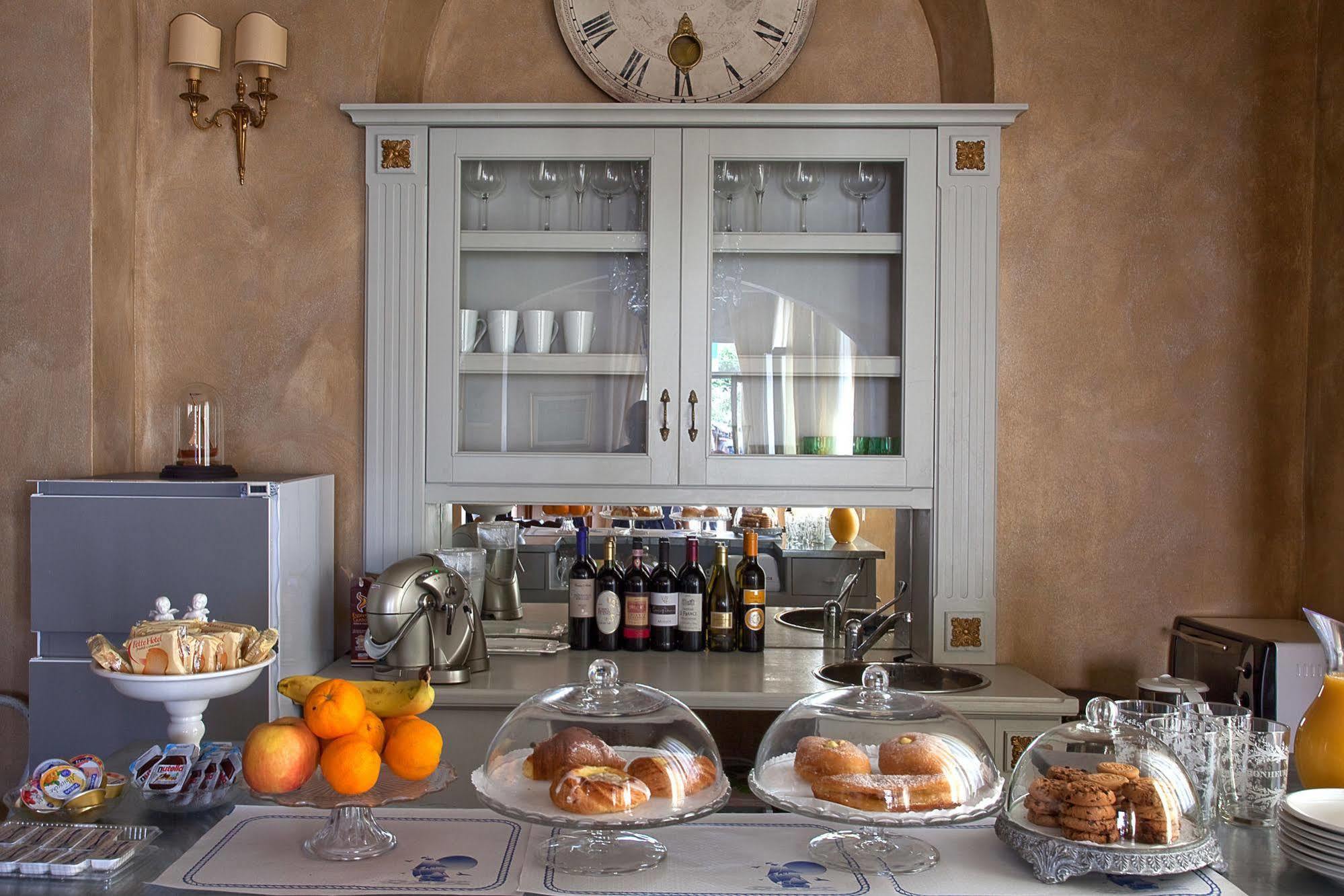 Hotel La Petite Maison Viareggio Dış mekan fotoğraf