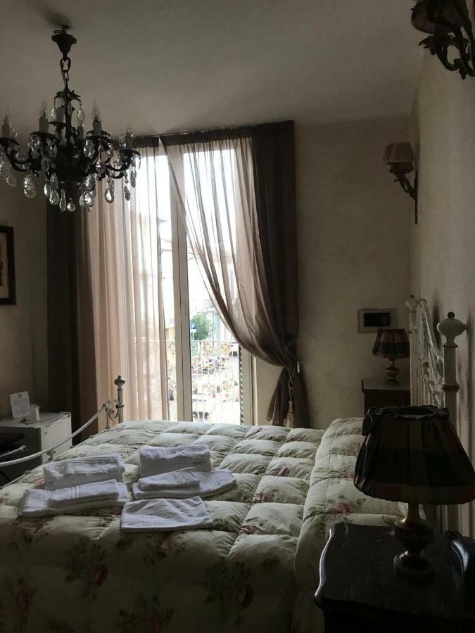 Hotel La Petite Maison Viareggio Dış mekan fotoğraf